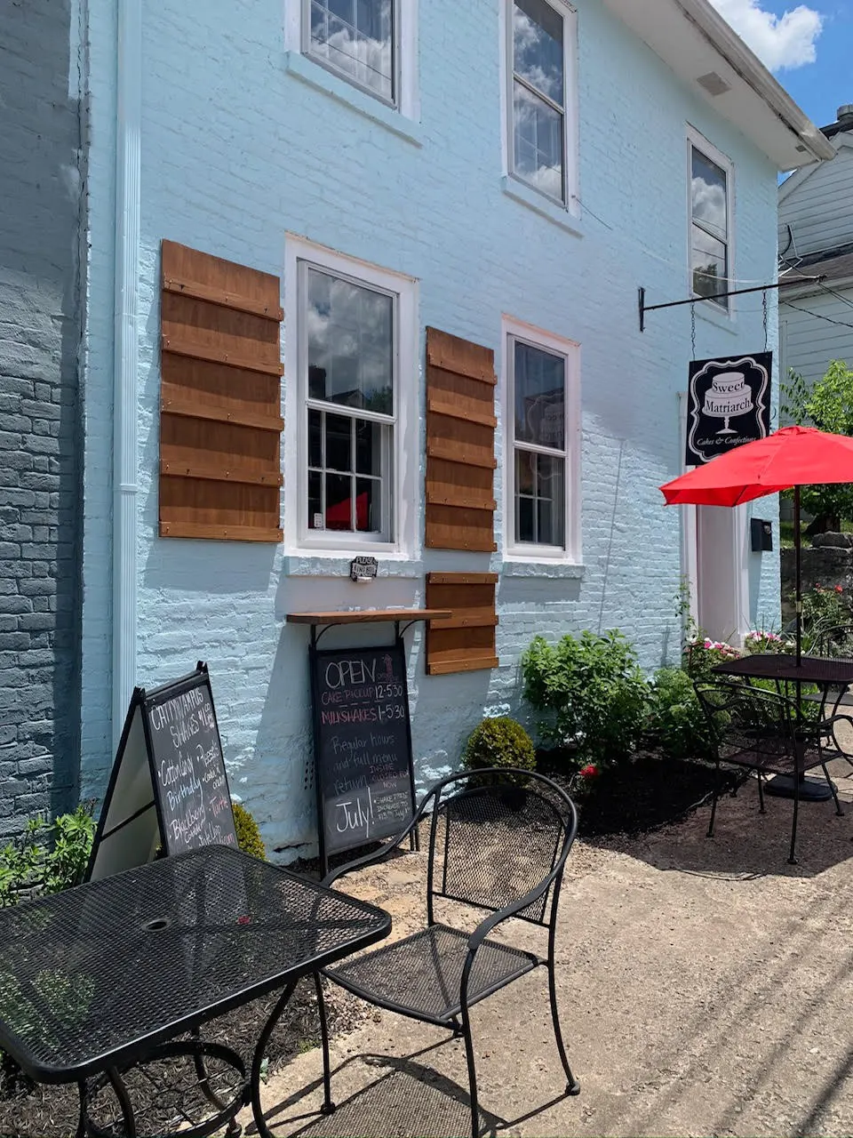 Outside of Bakery