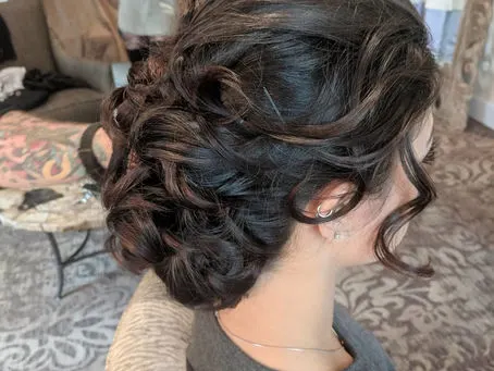 Bridal Glow Wedding Services - The Estes Park Hair & Makeup Artist that Specialize in Bridal Looks!