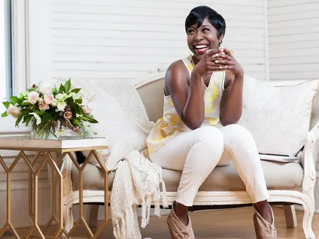 We Asked an Expert: Why Is Apologizing So Hard? (And How To Do It Better)