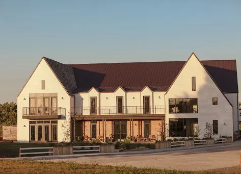 We Can’t Get Over the Beauty of This Iowa Wedding Venue, It’s Jaw Dropping Gorgeous!  (West Branch)