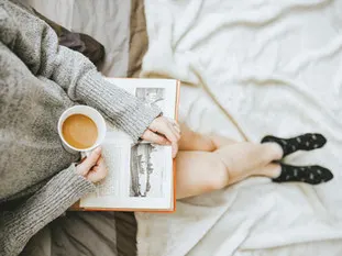 Self Care: 24 Quick, Easy, Cheap (or Free) Ways to Practice Self Care so You Can Feel Amazing Daily